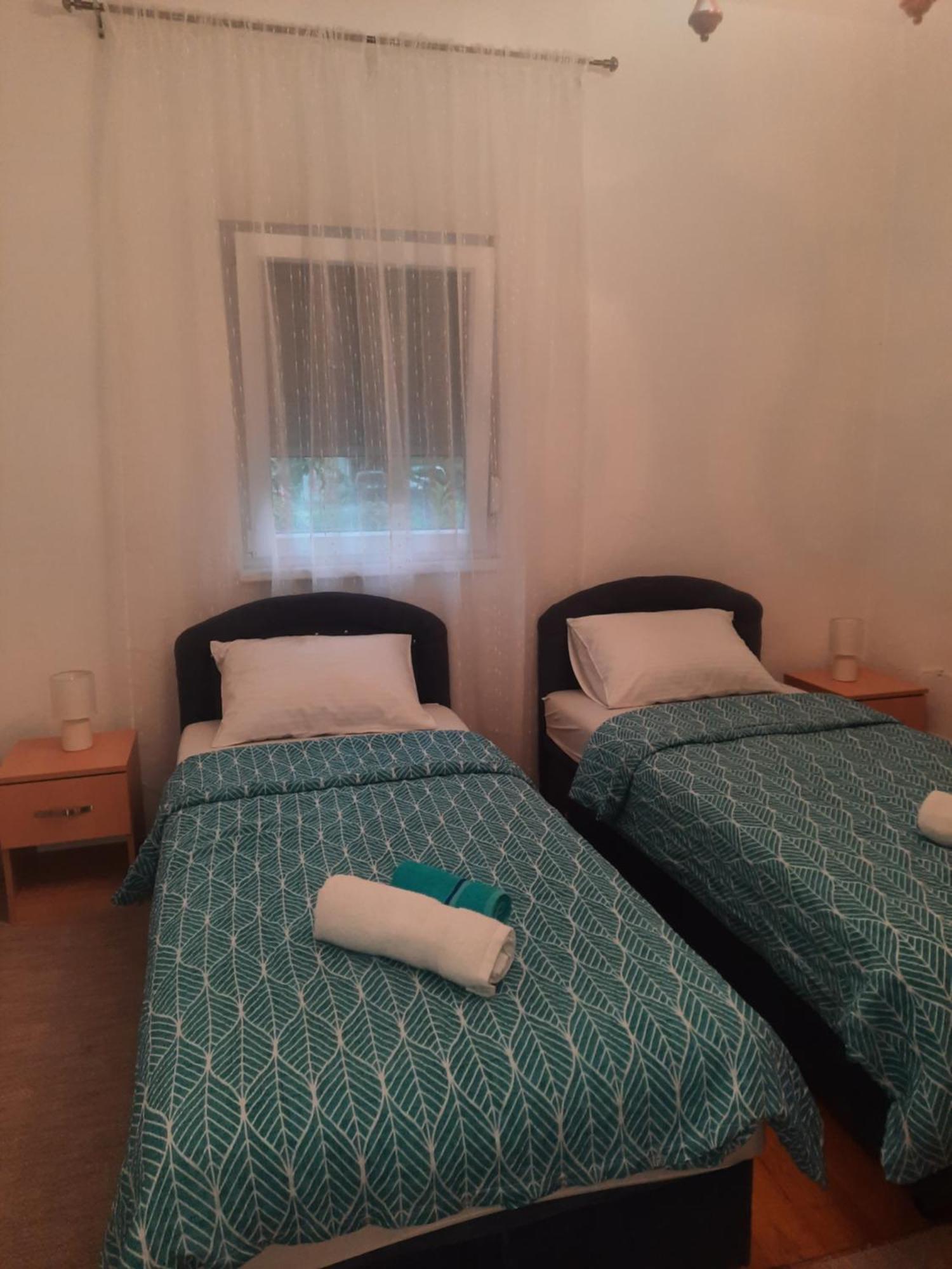 מוסטר Apartman Nicol מראה חיצוני תמונה