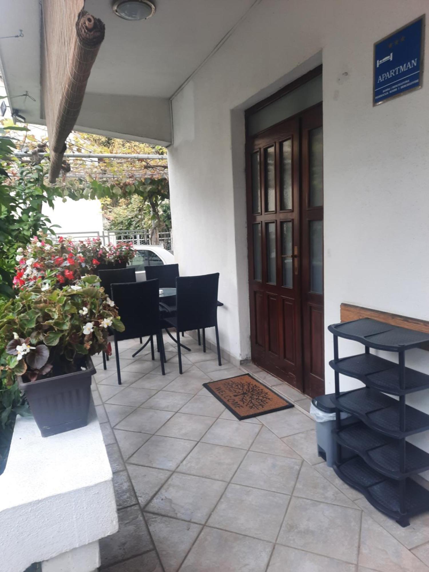 מוסטר Apartman Nicol מראה חיצוני תמונה